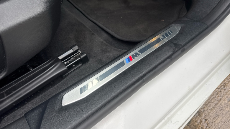 BMW 1 Series 118i M Sport 5dr Petrol Hatchback